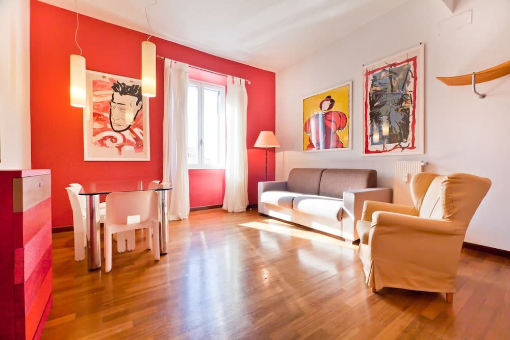 Porta Portese Colorful Flat