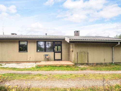 Charming Holiday Home in Blåvand with Hot Tub