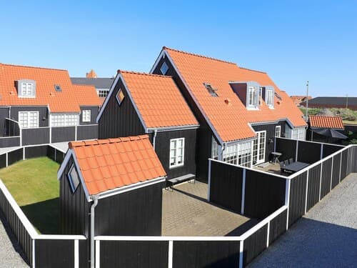 Comfortable Holiday Home in Jutland with Hot Tub
