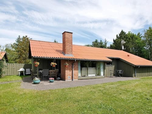 8 Person Holiday Home in Fjerritslev-by Traum