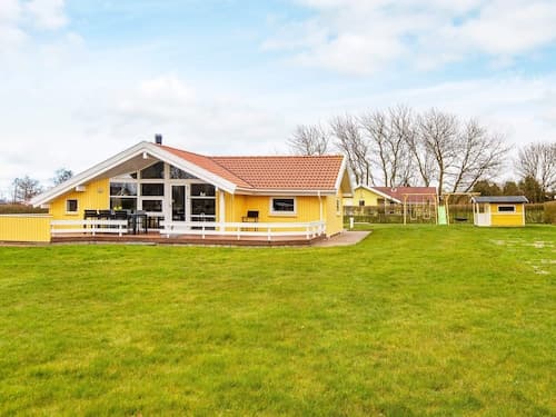 6 Person Holiday Home in Nordborg-by Traum