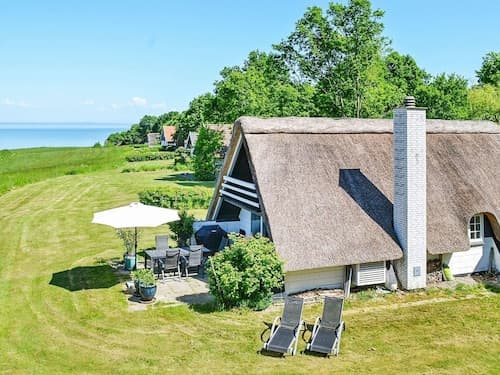 Idyllic Holiday Home in Funen near Sea