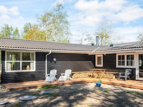 8 Person Holiday Home in Knebel-by Traum