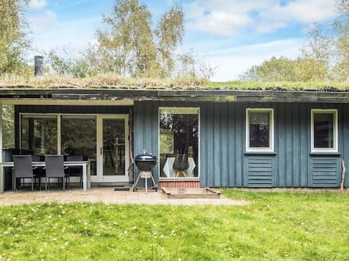 6 Person Holiday Home in Romo