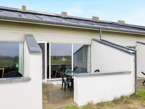 6 Person Holiday Home in Brovst