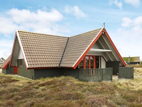 Serene Seaside Retreat in Haurvig-by Traum