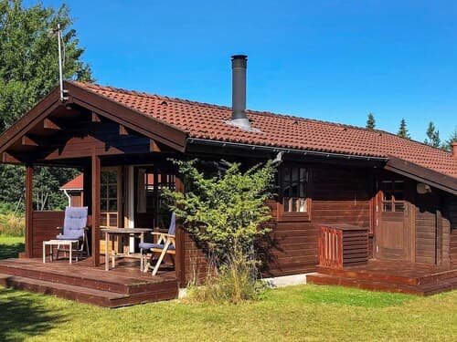 Charming Coastal Retreat-by Traum