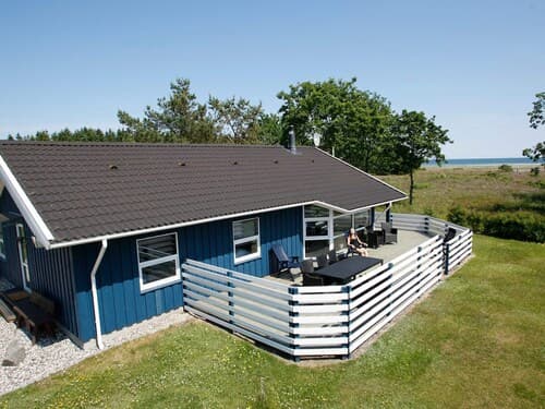 5 Star Holiday Home in Hals