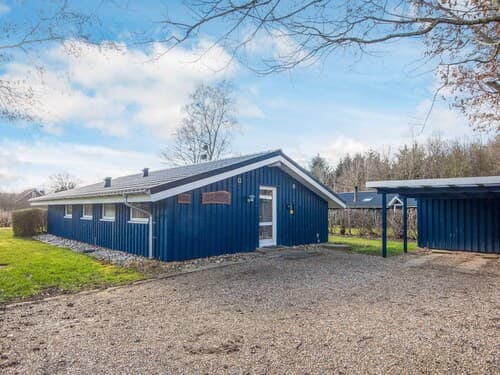 Superb Holiday Home in Hemmet near Sea