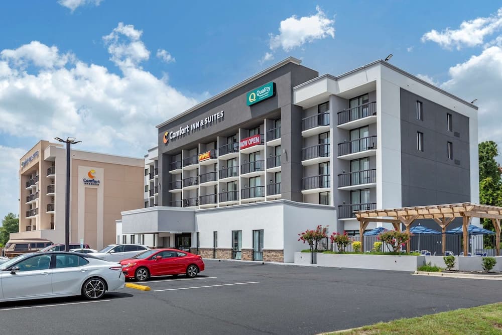 Quality Inn & Suites Spring Lake - Fayetteville near Fort Bragg