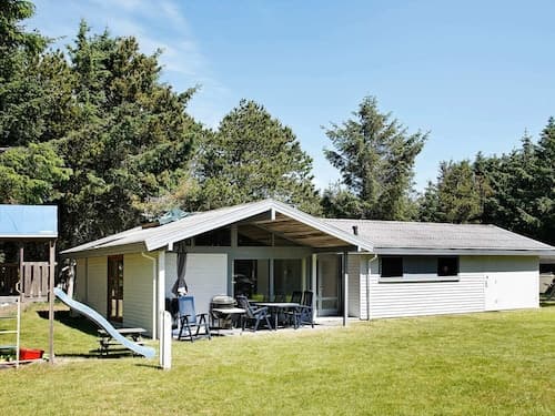6 Person Holiday Home in Lokken-by Traum