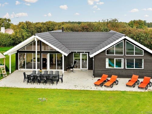 4 Star Holiday Home in Bogense