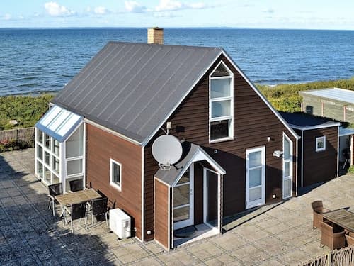 6 Person Holiday Home in Brenderup Fyn-by Traum
