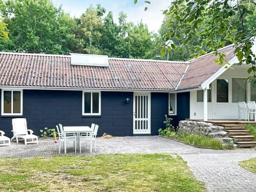 6 Person Holiday Home in Hadsund-by Traum