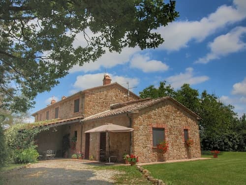 Rustic Stone Farmhouse in Proceno