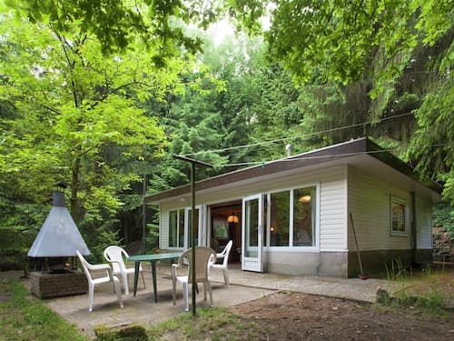 Forest Chalet in Lanklaar