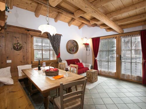 Dreamy Cottage in Bellamonte Italy with Hot Tub