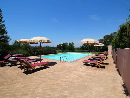 Farmhouse in Montalto Near the Sea