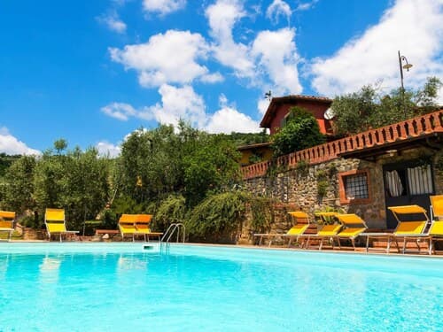 Farmhouse in Tuscany With Pool & Sauna