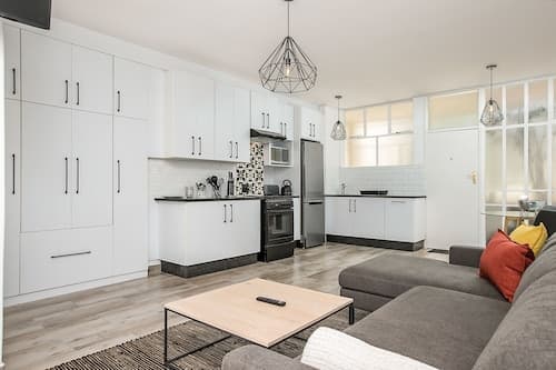116 Illovo Mews Studio