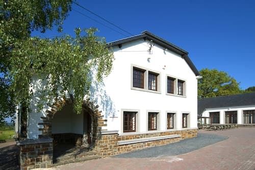 Holiday Home in Deiffelt Near Forest
