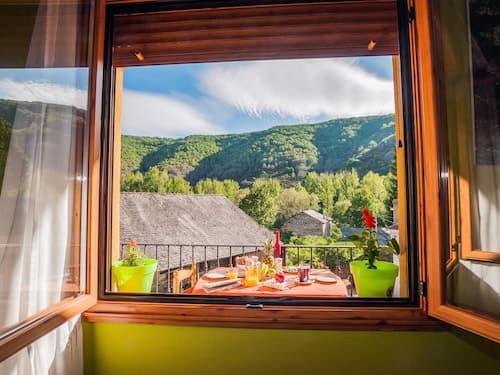 Cozy Apartment in Riello with Hot Tub