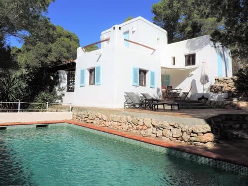 Villa in Ibiza Near Stunning Beaches