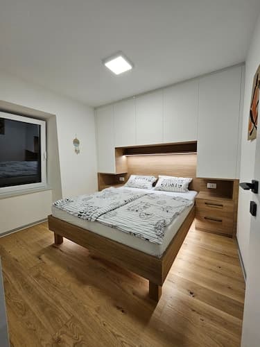 Sea View Apartment Mirjam