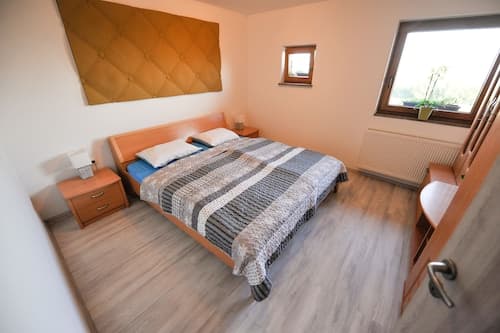 Apartments Jernej