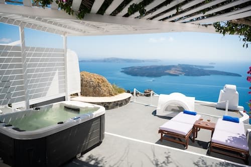 Iatis View Collection - Adults Only