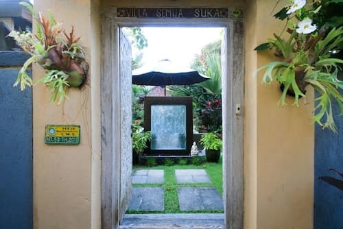 Hibiscus Guest Suitebest Breakfast in Bali