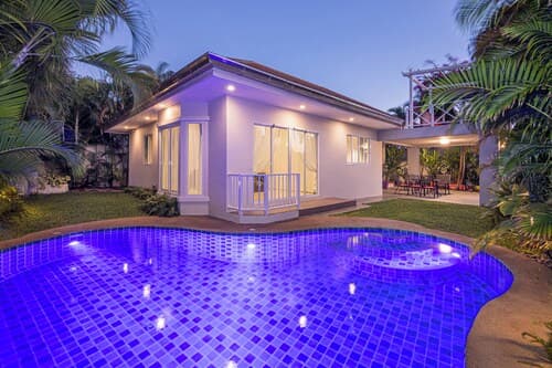Luxury Villa With Private Swimmong Pool