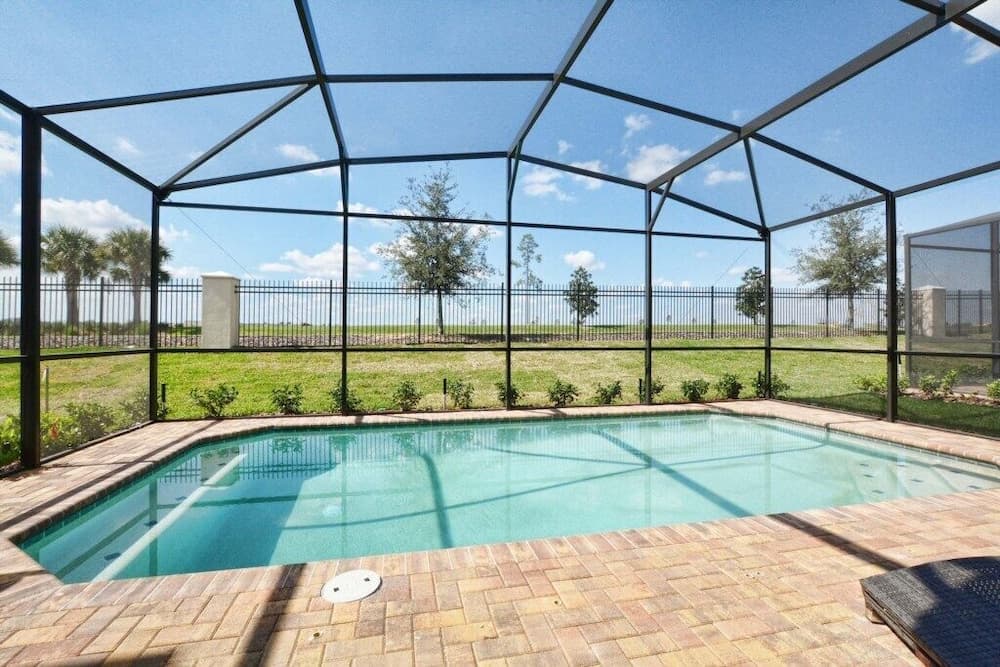 Windsor at Westside-5 Bedrooms House w/pool-3715WW Home by RedAwning
