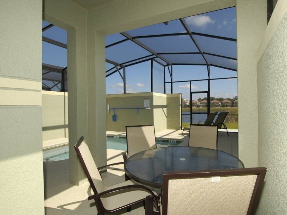 Paradise Palms- 5 Bed Townhome W/splashpool-3020pp 5 Bedroom Townhouse by RedAwning