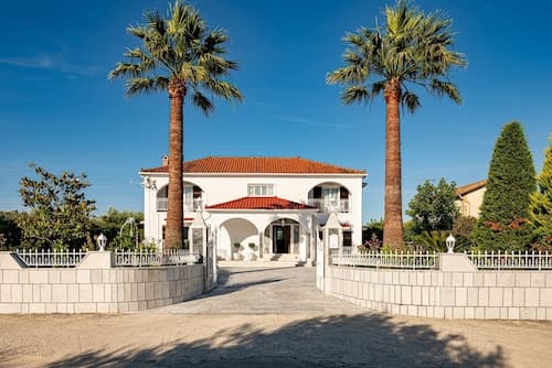 Aigli Villa