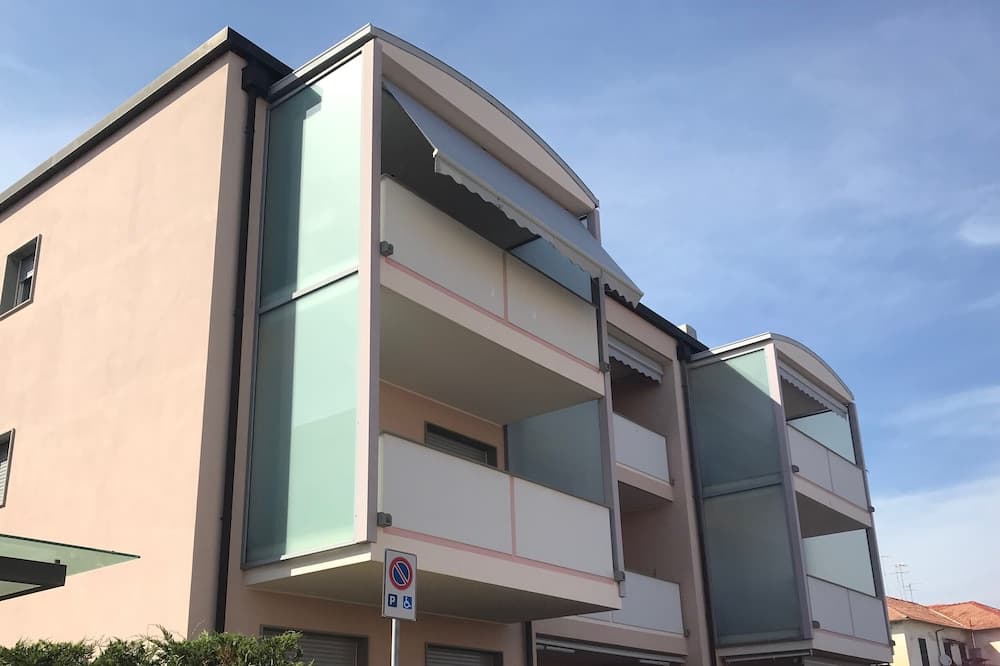 House Montecarlo