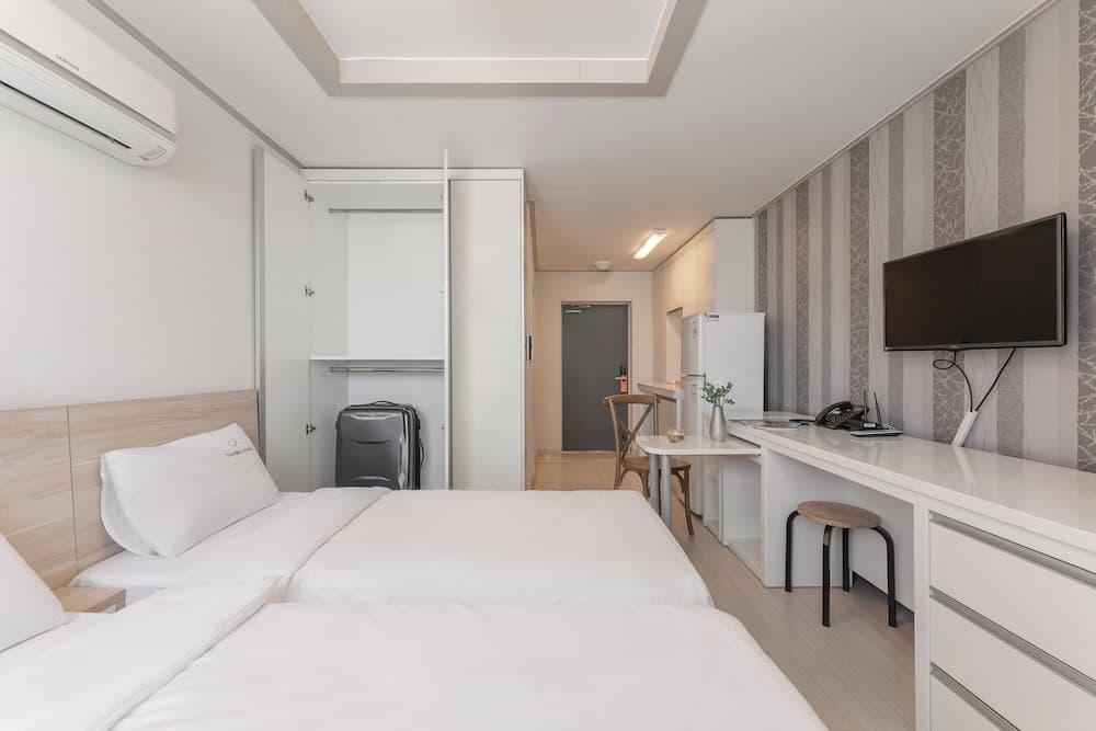 Staywell Hotel