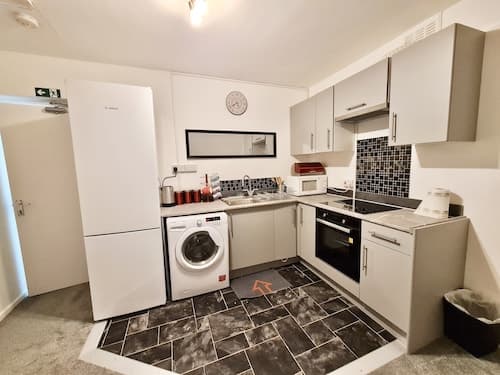 Grace Apartments - Living Stone 2