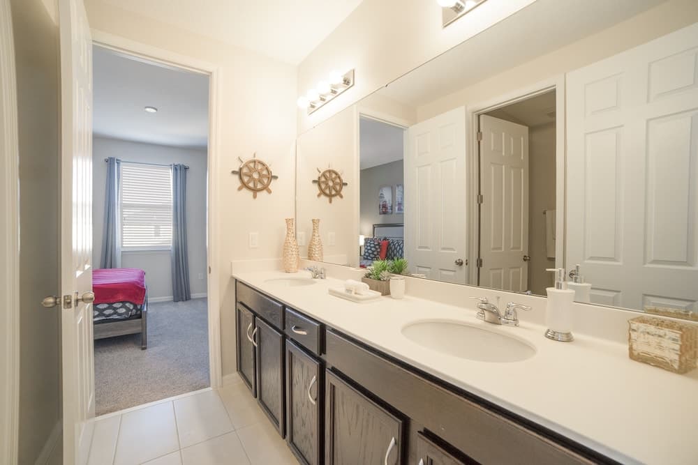 9009 Egret Mills Terrace