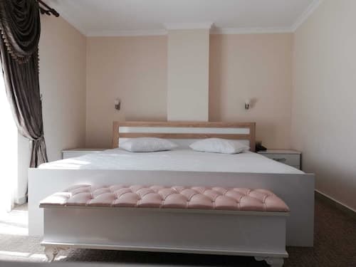 Otel Bostancı