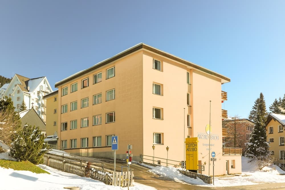 Apartments Cresta