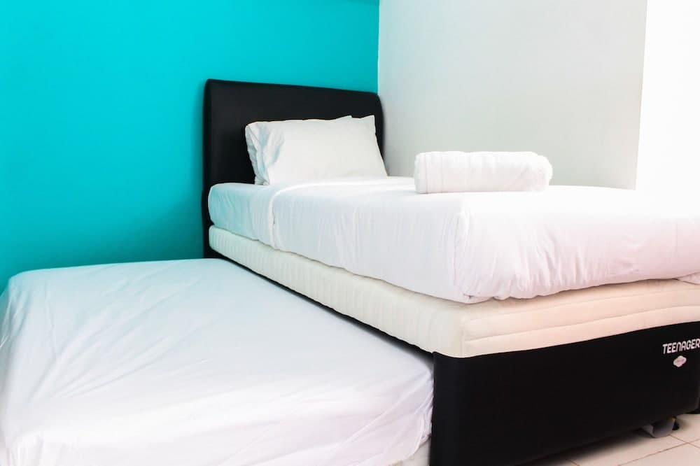 Minimalist and Stylish Studio Aeropolis Tangerang Apartment