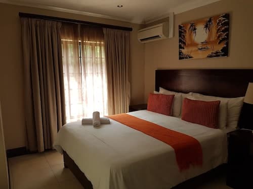 Fairview Bed And Breakfast - Double Bedroom 4