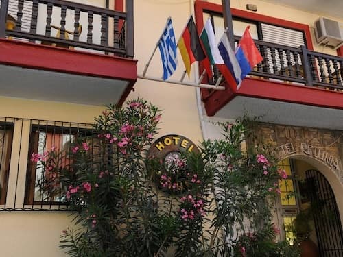 Welcome To Hotel ,,petunia,, In Neos-marmaras,xalkidiki ,greece,in Para18dise