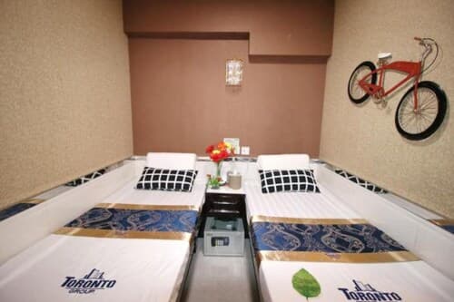 Room in Guest Room - Standard Twin Room 3