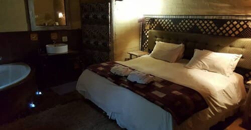 Since 2006 African Silhouette Offers Safe, Tranquil and Highly Recommended Stays