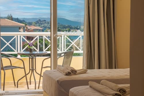 Nefeli Beach Hotel