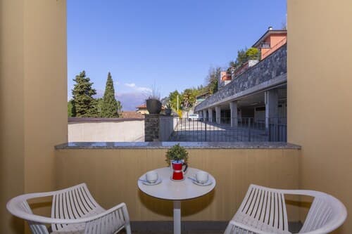 Fontana Del Lago Apt. 16