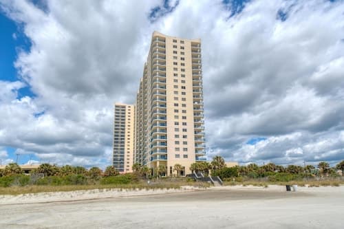 Beautifully Decorated Ocean View Condo!