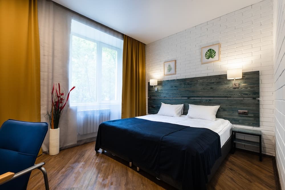 Hotel 2020